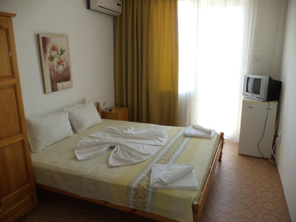 Guest House Stoyanovi Черноморець Екстер'єр фото