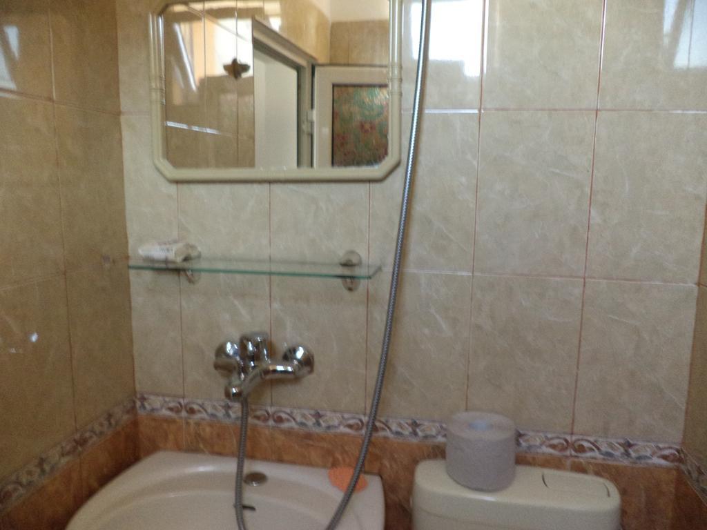 Guest House Stoyanovi Черноморець Екстер'єр фото