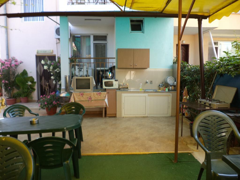 Guest House Stoyanovi Черноморець Екстер'єр фото